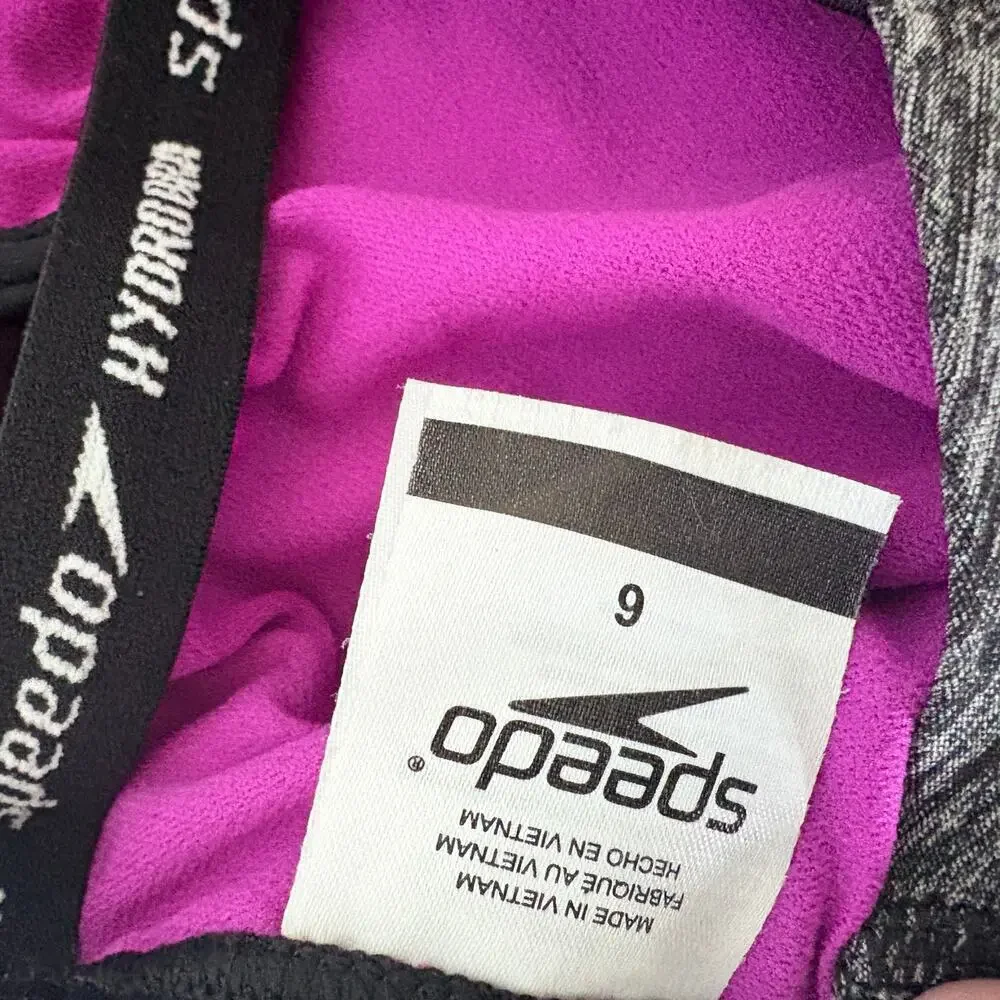Speedo one piece endurance swimsuit size 6 gray pink racerback performance
